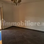 Rent 3 bedroom apartment of 110 m² in Montepaone Lido