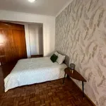 Rent 4 bedroom apartment in Lisbon