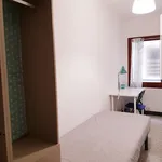 Rent 5 bedroom apartment in Barcelona