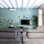 Rent 2 bedroom apartment of 65 m² in Barcelona