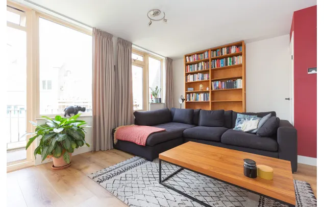 Huur 1 slaapkamer appartement van 81 m² in Amsterdam