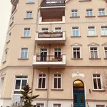 Miete 3 Schlafzimmer wohnung von 120 m² in Berlin