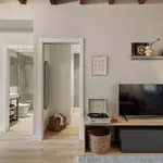 Rent 3 bedroom apartment of 42 m² in Barcelona