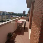 Affitto 3 camera appartamento di 94 m² in Livorno