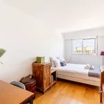 Rent 1 bedroom apartment of 58 m² in Paris