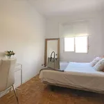 Rent a room of 120 m² in madrid