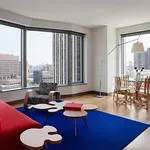 Rent 2 bedroom apartment in Manhattan