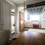 Rent a room of 80 m² in madrid