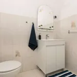 Rent a room in lisbon