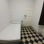 Rent 6 bedroom apartment in Granada