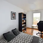 Rent 3 bedroom apartment of 62 m² in boulogne-billancourt