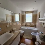 Rent 5 bedroom house of 400 m² in Rome