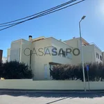 Alugar 3 quarto casa de 230 m² em Vila Nova de Gaia