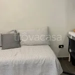 Rent 1 bedroom apartment of 20 m² in Napoli