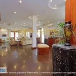 Rent 4 bedroom apartment of 265 m² in Rome