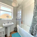 Rent 3 bedroom flat in London