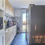 Appartement de 102 m² avec 4 chambre(s) en location à Bouillargues