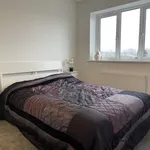 Rent 3 bedroom flat in Calderdale