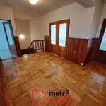 Pronajměte si 1 ložnic/e dům o rozloze 150 m² v Uničov