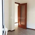 3-room flat via Brembo, Centro, Calolziocorte