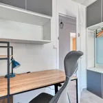 Appartement de 75 m² avec 7 chambre(s) en location à Marseille