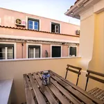 Rent 2 bedroom apartment of 100 m² in lisbon