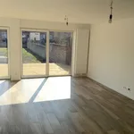 Maison de 371 m² avec 3 chambre(s) en location à Mons