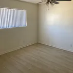 Rent 2 bedroom apartment in Downey