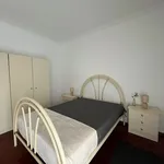 Rent a room of 120 m² in Vila Nova de Gaia