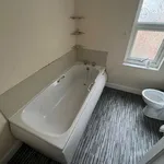 Rent 2 bedroom flat in East Midlands