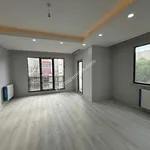 Rent 3 bedroom apartment of 100 m² in İstanbul