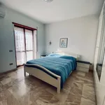 Rent 5 bedroom apartment of 90 m² in Terracina