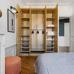 Appartement de 68 m² avec 2 chambre(s) en location à paris