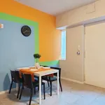 Rent a room in milan