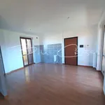 Rent 3 bedroom apartment of 70 m² in Robassomero