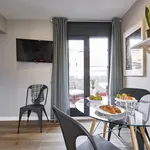 Rent 3 bedroom apartment of 50 m² in Barcelona