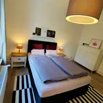 Miete 2 Schlafzimmer wohnung von 48 m² in Hamburg