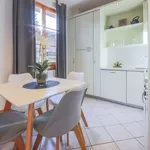 Rent 1 bedroom apartment of 49 m² in Florence