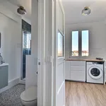 Rent 2 bedroom apartment of 44 m² in Courbevoie