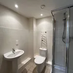 Rent 2 bedroom apartment in Leeds