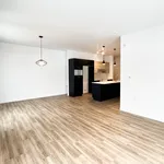 4 bedroom apartment of 1076 sq. ft in Sherbrooke