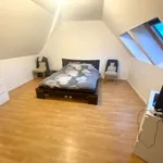 Maison de 136 m² avec 4 chambre(s) en location à Houppeville