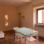 Affitto 2 camera appartamento di 45 m² in Piacenza