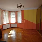 Pronajměte si 4 ložnic/e byt o rozloze 132 m² v Chomutov