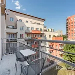 Pronajměte si 2 ložnic/e byt o rozloze 52 m² v Prague