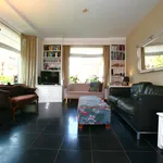 Rent 4 bedroom house of 180 m² in Vogelwijk