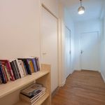 Rent 1 bedroom apartment of 620 m² in Paris