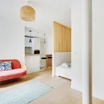 Rent 3 bedroom apartment of 33 m² in Paris