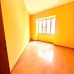 Rent 5 bedroom apartment of 100 m² in Avellino