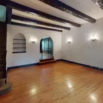 Rent 3 bedroom apartment of 2000 m² in Queens